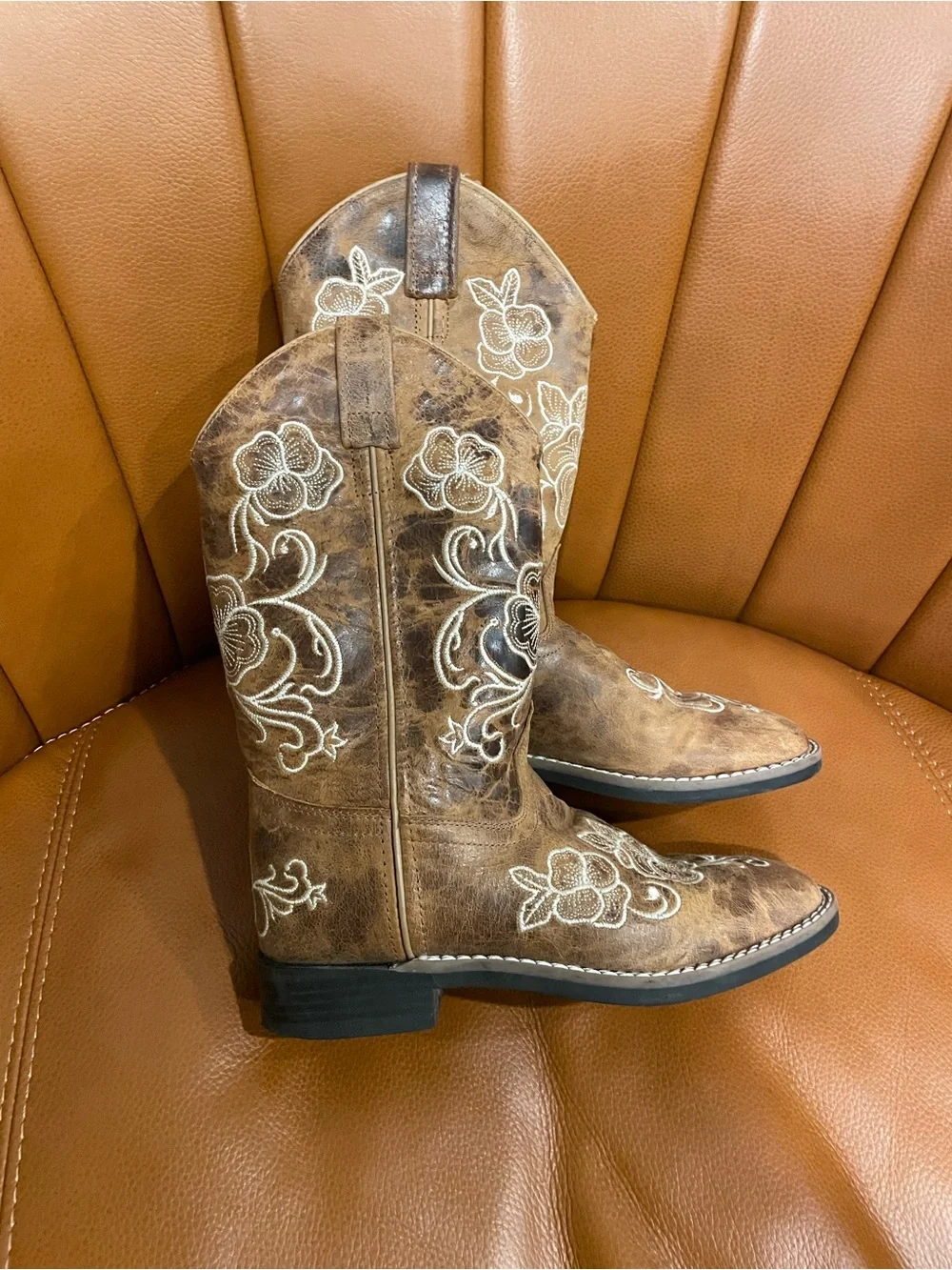 Shyanne Girls' Little Lasy Floral Embroidered Western Boot BBSC1946 size 4.0-D
